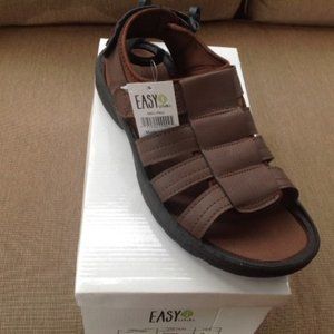 CLOSE OUT! Mens BROWN SANDALS Easy USA